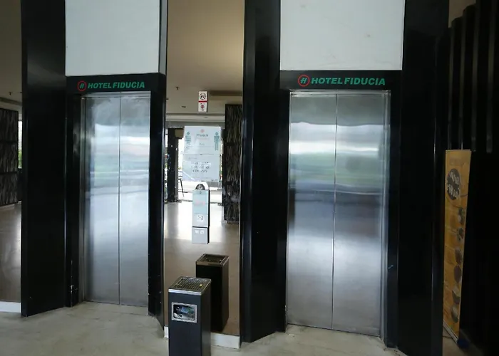 Sans Hotel Fiducia Pondok Gede