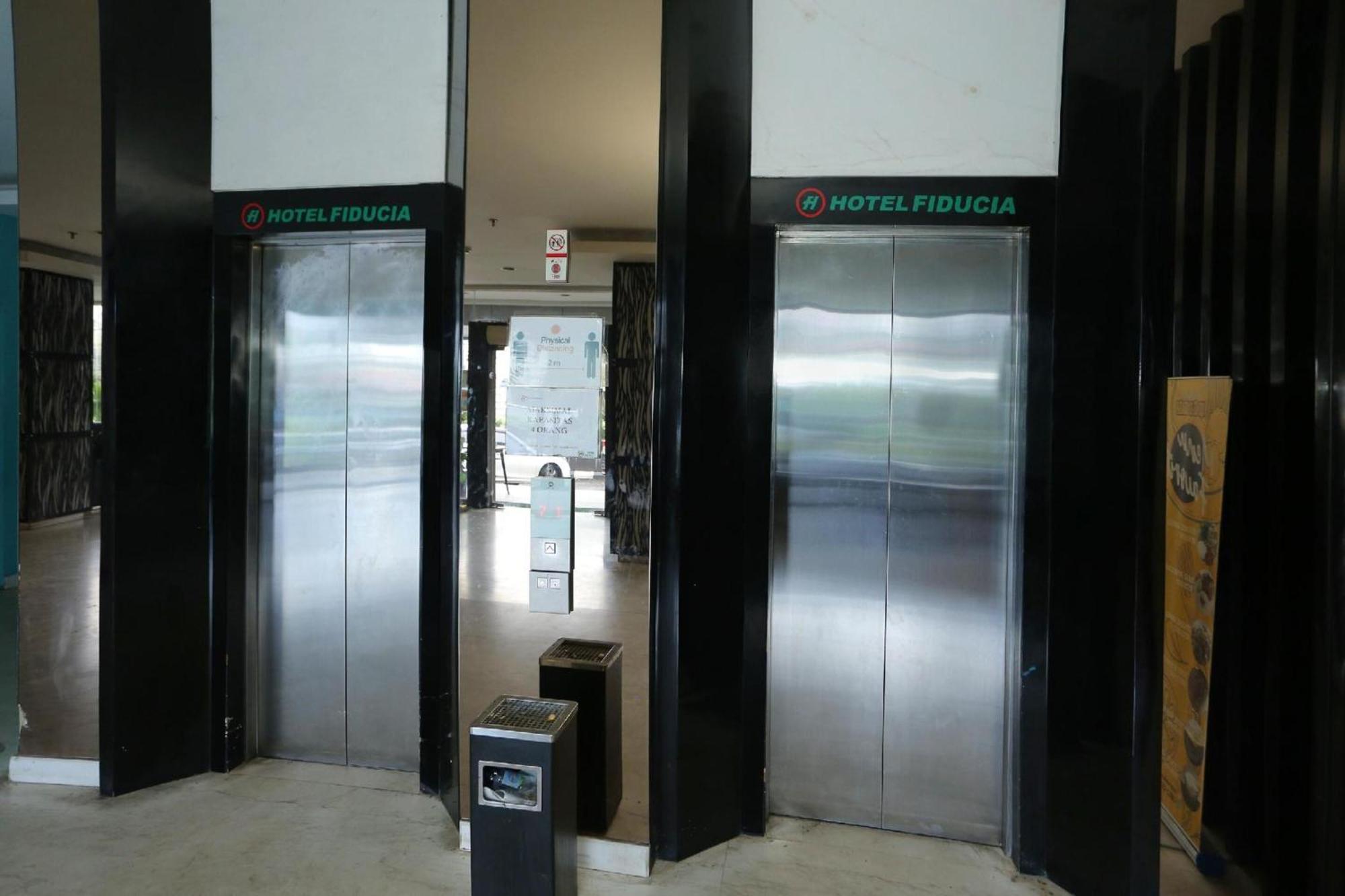 Hotel Sans Fiducia Gede