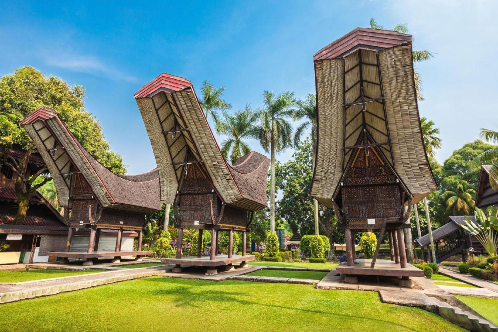 Sans Fiducia Gede Hotel Jakarta